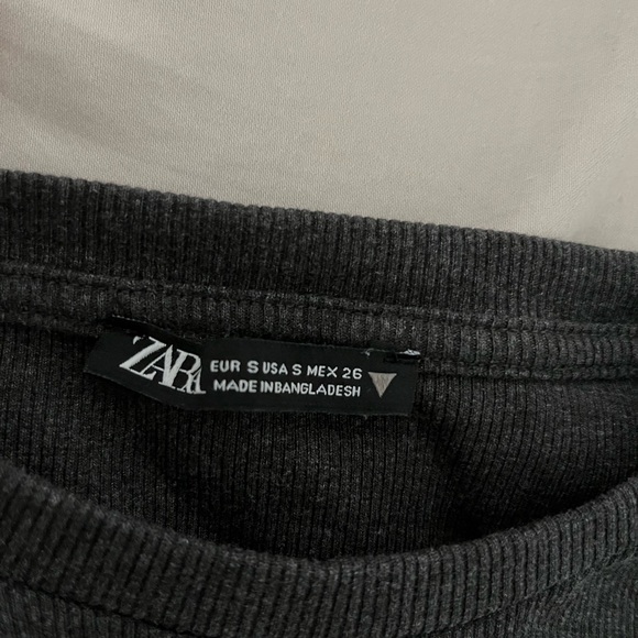 Zara Ruched Midi Dress - Picture 2 of 2